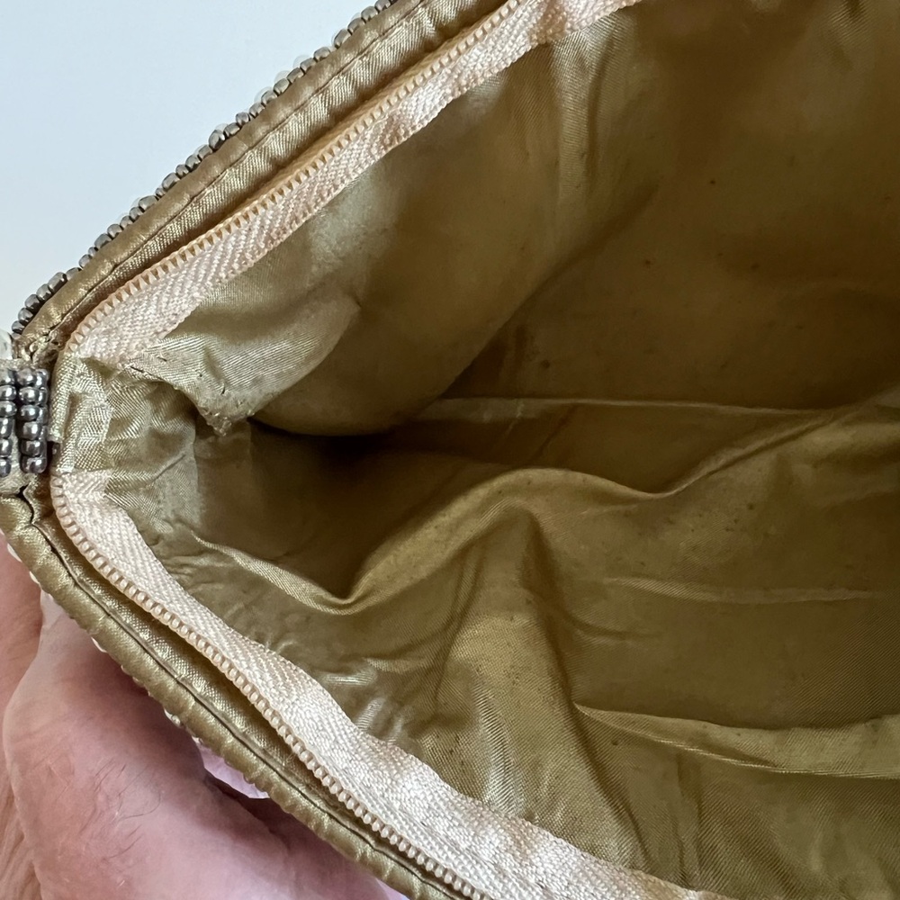 Shell Beaded Clutch - Picture 10 of 13